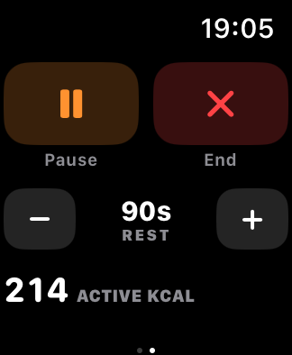 KinetiQ on Apple Watch showing pause, end, rest length and active calories